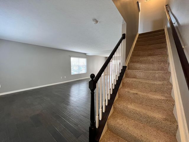 109 Gifford Road, 32, Columbus, OH 43235