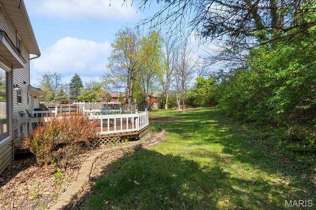 2420 Greenfield Court, Belleville, IL 62221