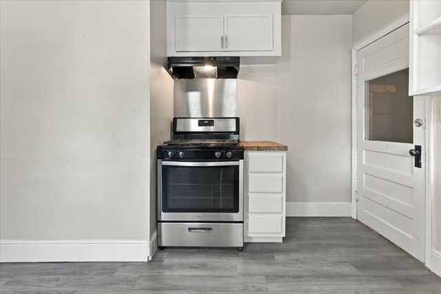 4528 E 4 Place, Tulsa, OK 74112