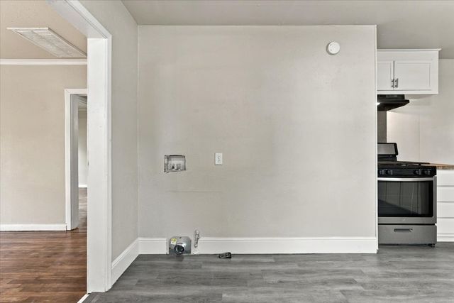 4528 E 4 Place, Tulsa, OK 74112