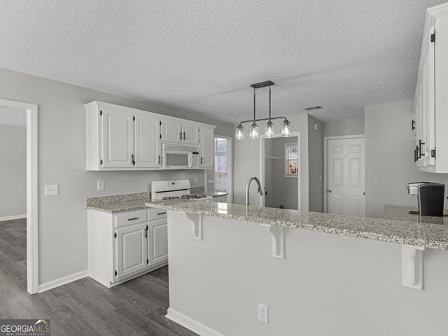 810 Karie Drive, Mcdonough, GA 30253