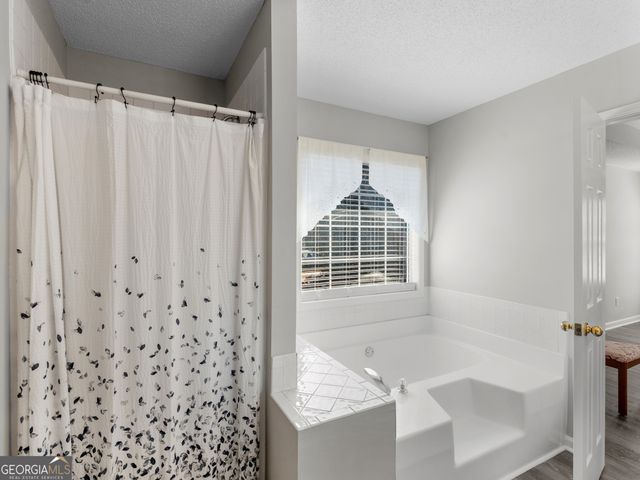 810 Karie Drive, Mcdonough, GA 30253