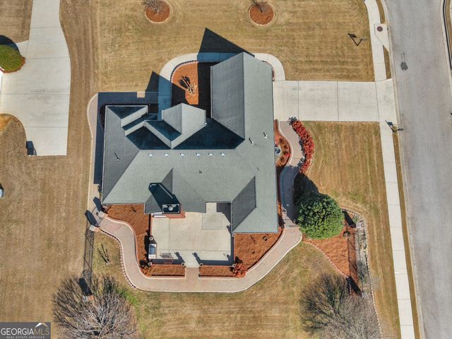 810 Karie Drive, Mcdonough, GA 30253