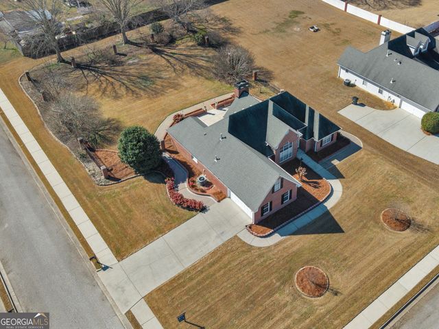 810 Karie Drive, Mcdonough, GA 30253