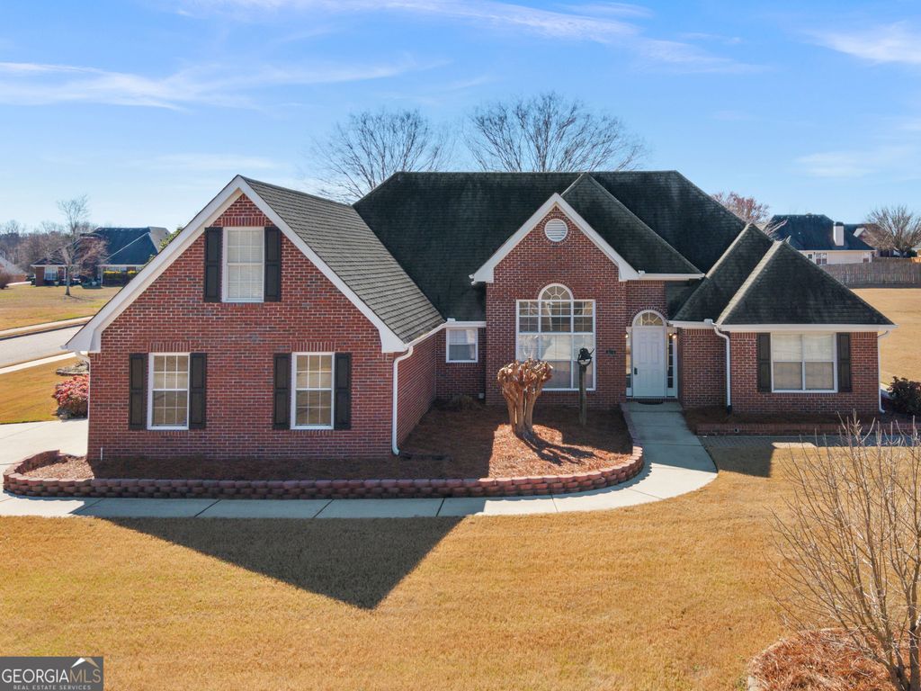 810 Karie Drive, Mcdonough, GA 30253