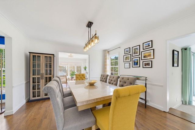 5251 N Santa Monica BOULEVARD, Whitefish Bay, WI 53217