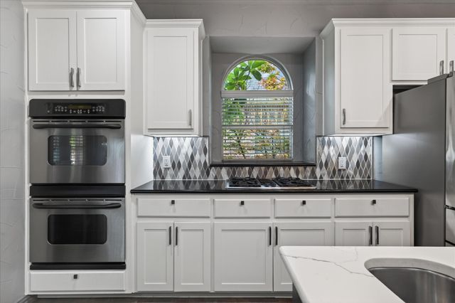 3619 Barkwood Lane, Frisco, TX 75033