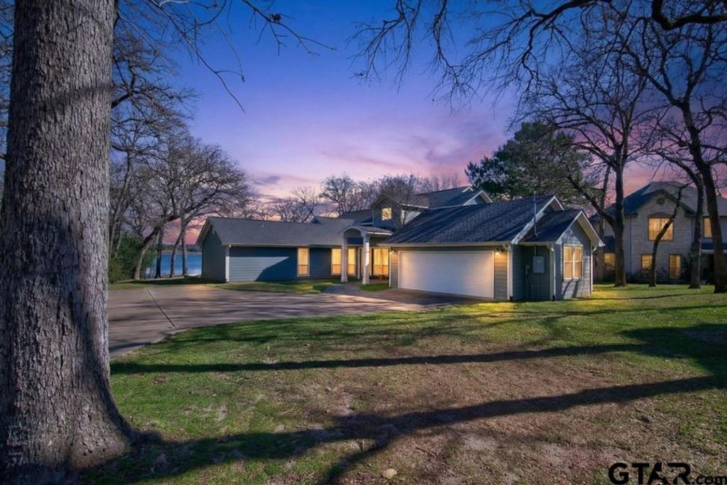 7811 Double Oaks Road, Athens, TX 75752