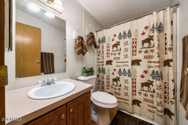 180 E OAK Drive, Munds Park, AZ 86017