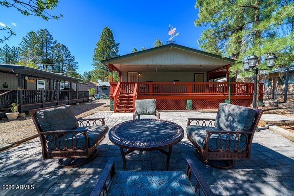 180 E OAK Drive, Munds Park, AZ 86017