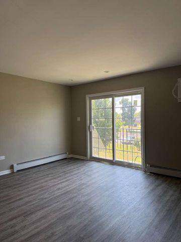 161 W Elk Trail 262, Carol Stream, IL 60188