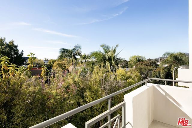 16040 W Sunset Boulevard 308, Pacific Palisades (los Angeles), CA 90272