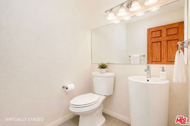 16040 W Sunset Boulevard 308, Pacific Palisades (los Angeles), CA 90272