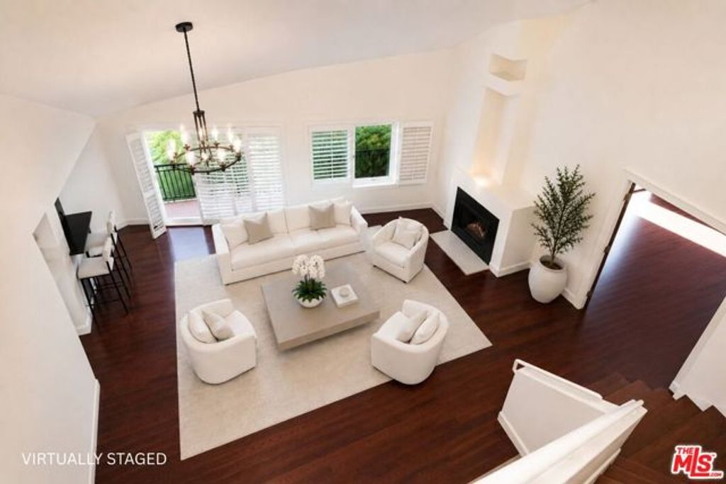 16040 W Sunset Boulevard 308, Pacific Palisades (los Angeles), CA 90272