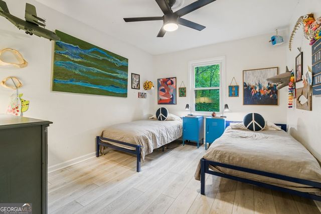 118 Glenell Drive, Woodstock, GA 30189