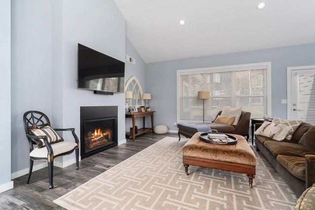 8610 Lakeshore DRIVE, Pleasant Prairie, WI 53158