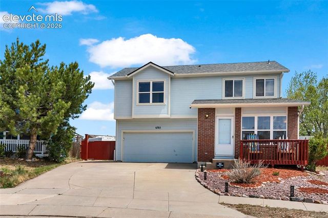 6765 Bear Tooth Drive, Colorado Springs, CO 80923