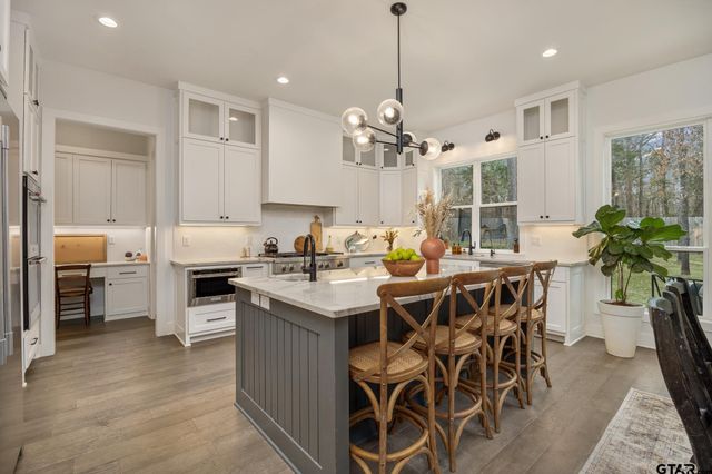9261 Caddo Ridge Cove, Tyler, TX 75703