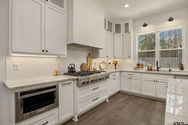 9261 Caddo Ridge Cove, Tyler, TX 75703