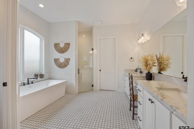 9261 Caddo Ridge Cove, Tyler, TX 75703