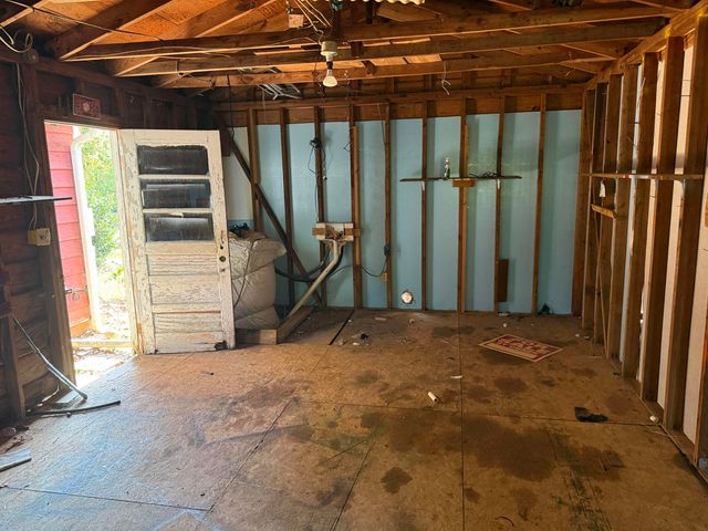 13381 Highway 11 Highway, Campobello, SC 29322