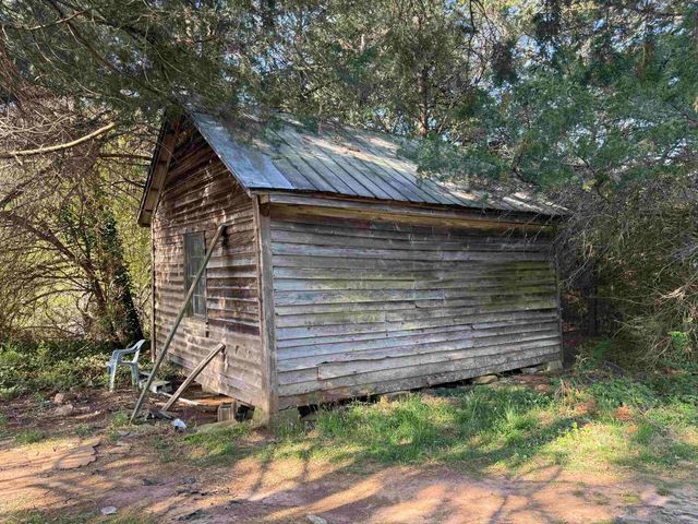 13381 Highway 11 Highway, Campobello, SC 29322