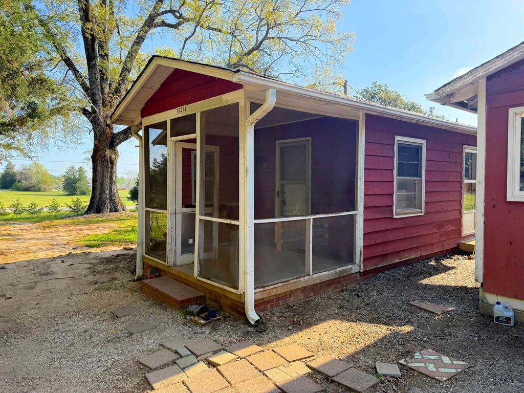 13381 Highway 11 Highway, Campobello, SC 29322