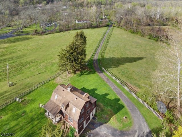 71 Hainesburg River Rd, Knowlton Twp., NJ 07832