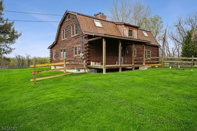 71 Hainesburg River Rd, Knowlton Twp., NJ 07832