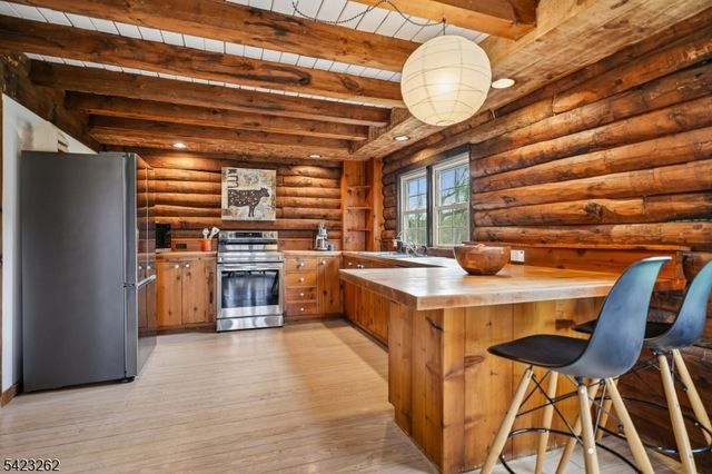 71 Hainesburg River Rd, Knowlton Twp., NJ 07832
