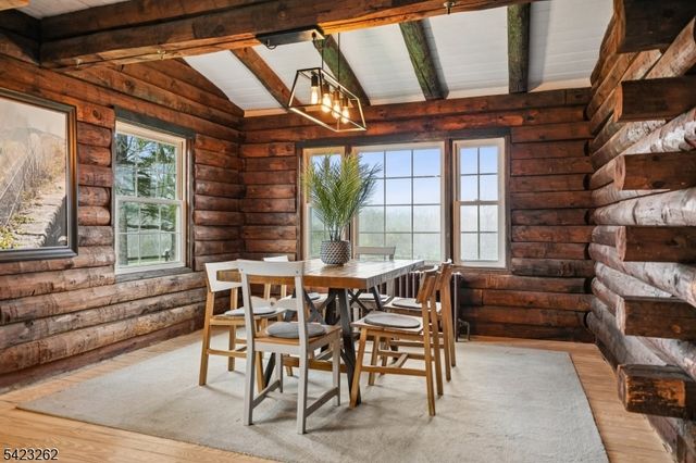 71 Hainesburg River Rd, Knowlton Twp., NJ 07832