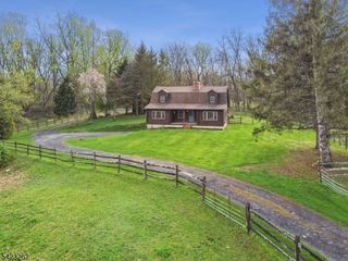 71 Hainesburg River Rd, Knowlton Twp., NJ 07832