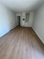 14638 Erwin Street 2, Van Nuys, CA 91411