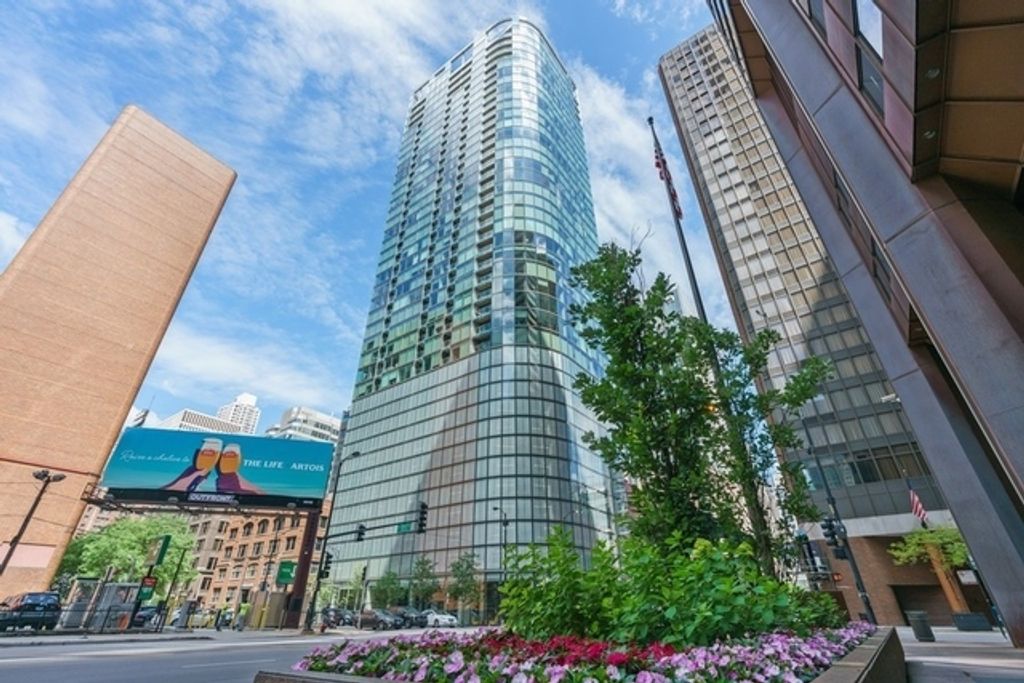 600 N FAIRBANKS Court 2902, Chicago, IL 60611