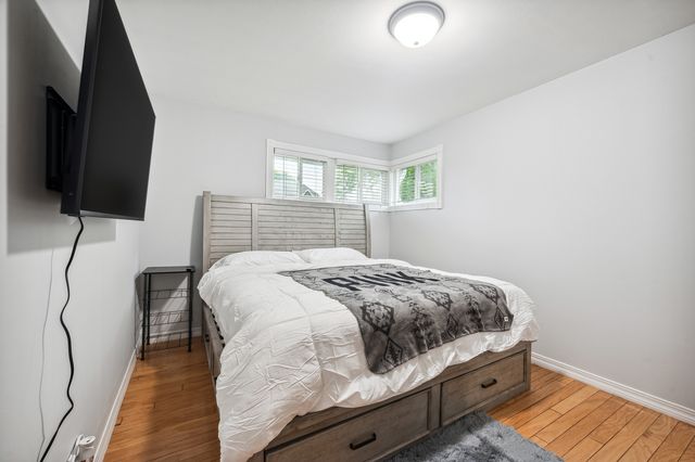 412 N Ridgeland Avenue, Elmhurst, IL 60126