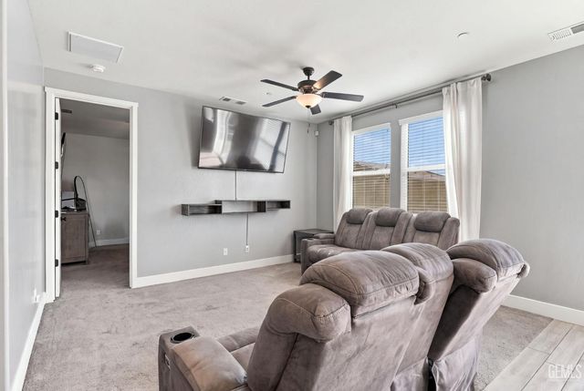 6001 Cardano Avenue, Bakersfield, CA 93313