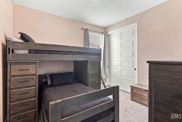 6001 Cardano Avenue, Bakersfield, CA 93313