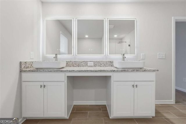 3204 Winding Waters Way, Powder Springs, GA 30127