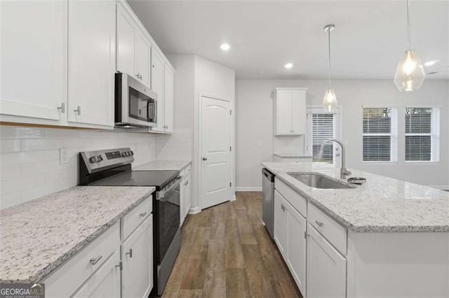 3204 Winding Waters Way, Powder Springs, GA 30127