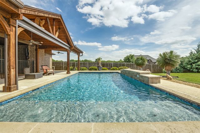 6641 Caliche Circle, Midlothian, TX 76065
