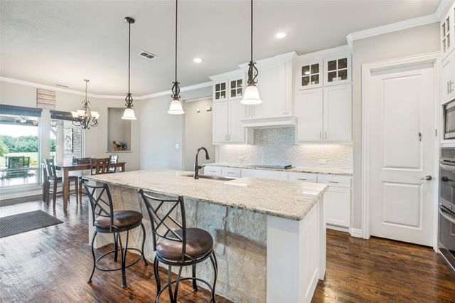 6641 Caliche Circle, Midlothian, TX 76065