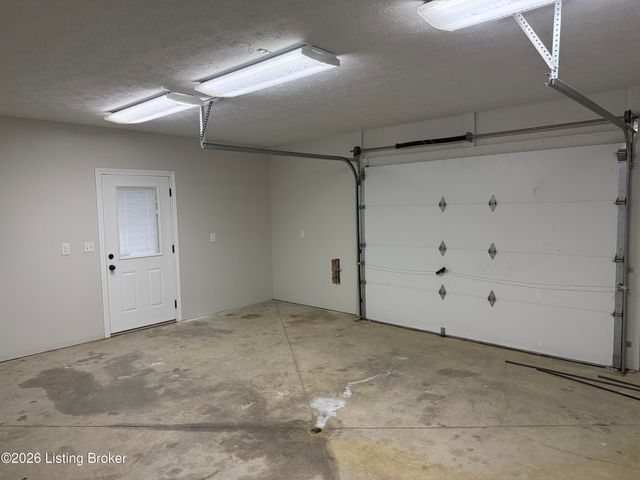444 Wire Ln, Bardstown, KY 40004