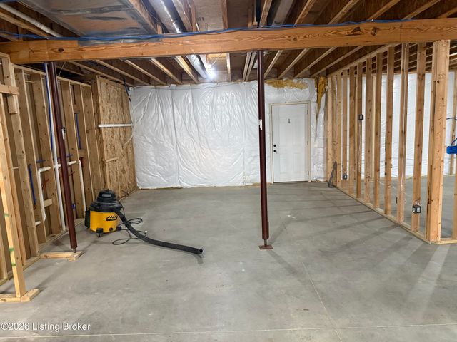444 Wire Ln, Bardstown, KY 40004