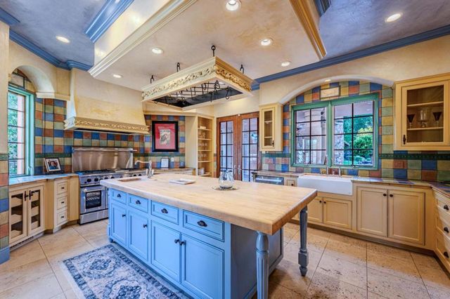 5371 Stonehurst Drive, Martinez, CA 94553