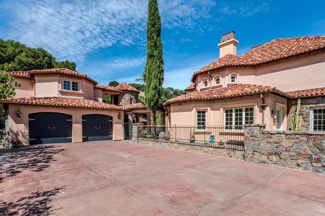 5371 Stonehurst Drive, Martinez, CA 94553