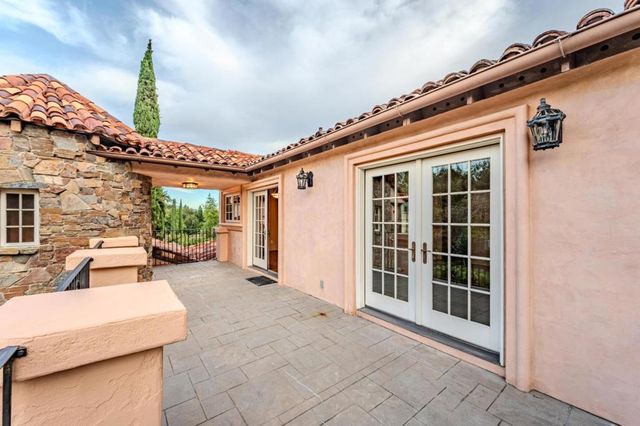 5371 Stonehurst Drive, Martinez, CA 94553