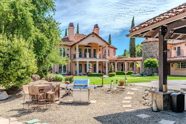 5371 Stonehurst Drive, Martinez, CA 94553