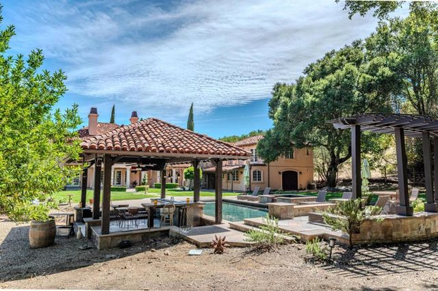 5371 Stonehurst Drive, Martinez, CA 94553