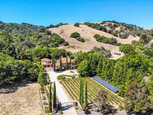 5371 Stonehurst Drive, Martinez, CA 94553
