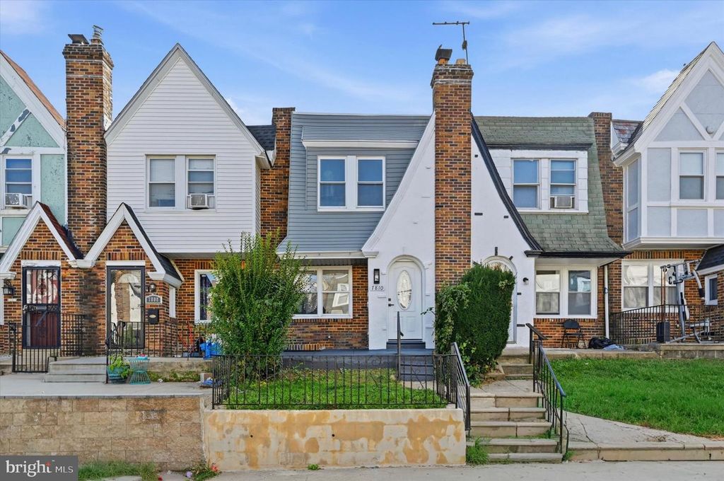 7810 TEMPLE RD, PHILADELPHIA, PA 19150 — exterior